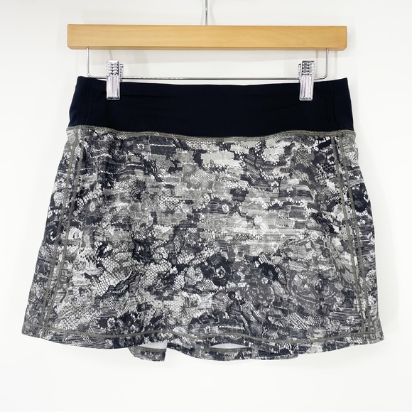 Lululemon Pace Rival in Masked Lace Print Mini Athletic Skort Size 4 - Picture 3 of 10